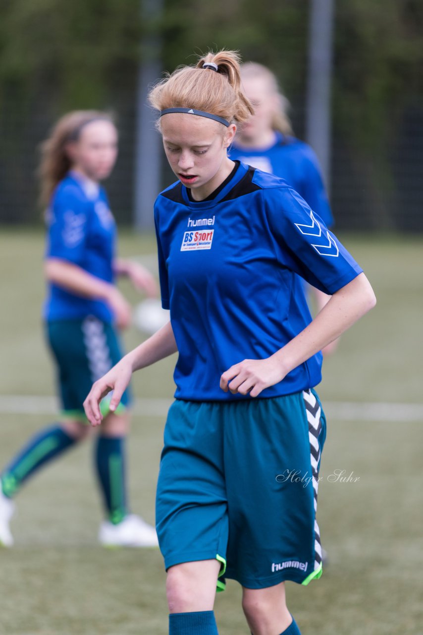 Bild 107 - B-Juniorinnen Pokalfinale VfL Oldesloe - Holstein Kiel : Ergebnis: 0:6